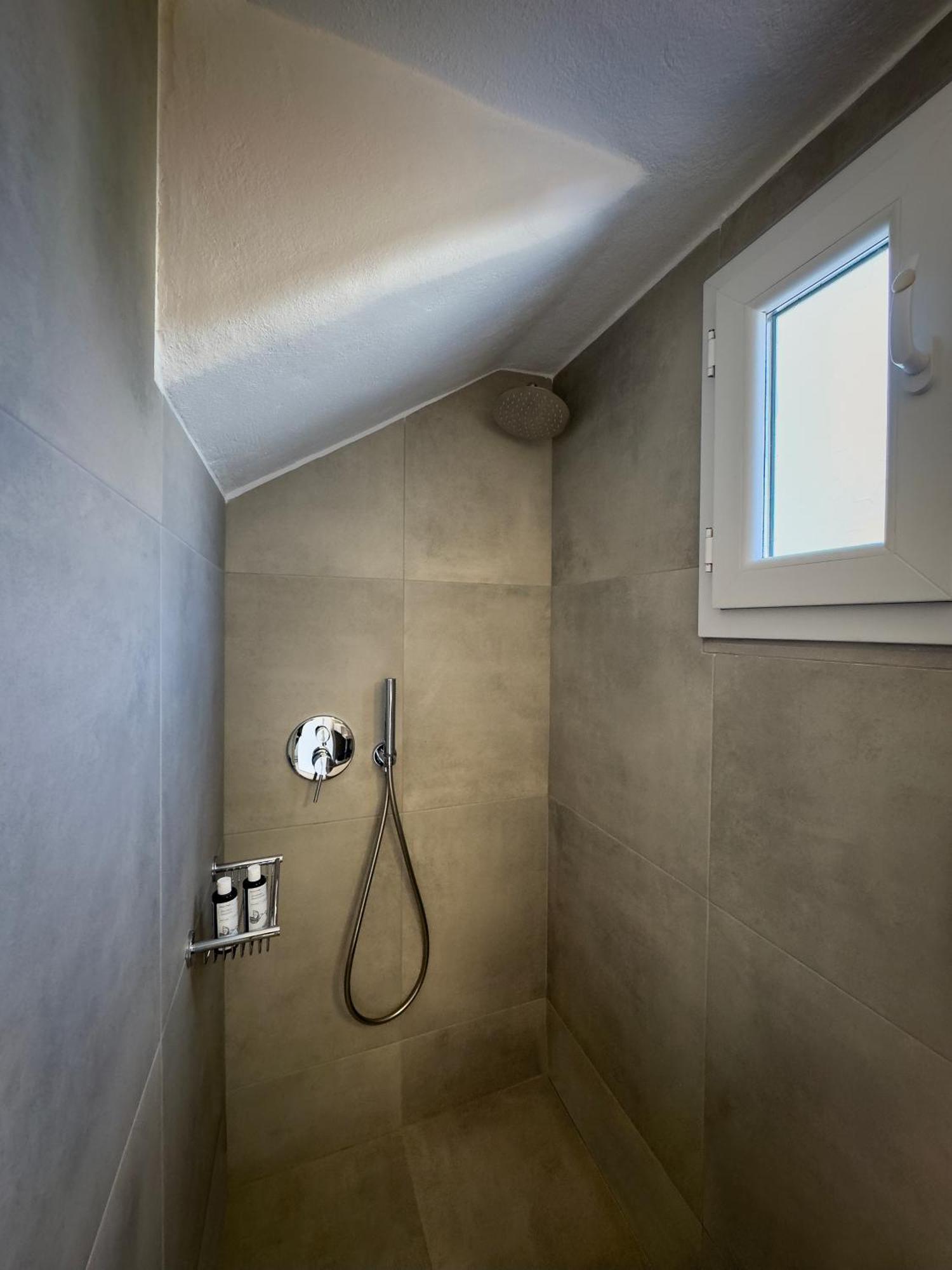 Aneton Residences Folegandros Karavostasis  Dış mekan fotoğraf