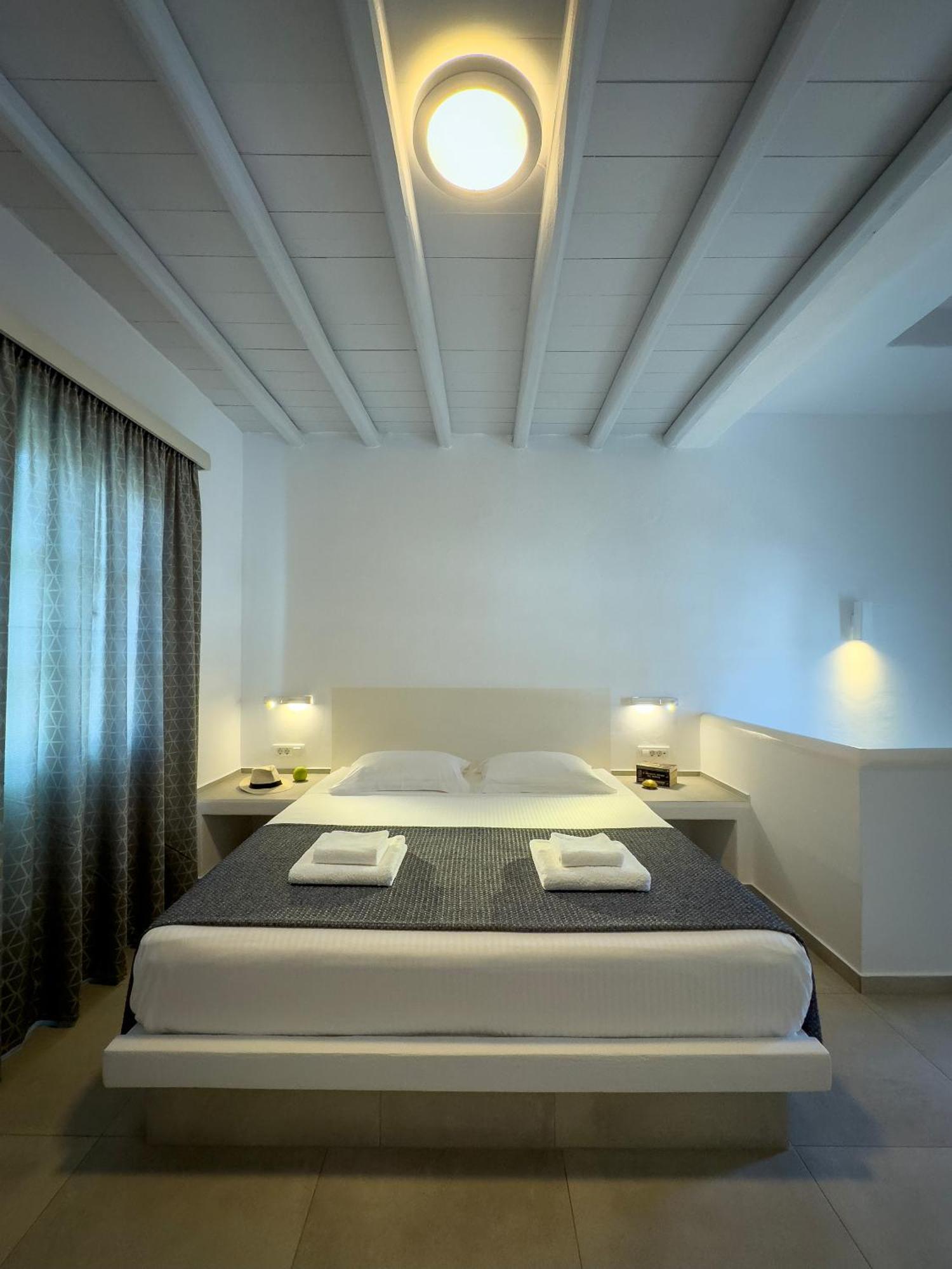 Aneton Residences Folegandros Karavostasis  Dış mekan fotoğraf